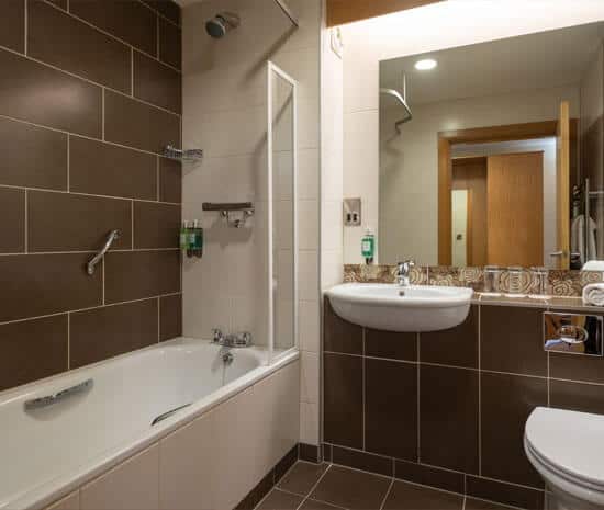 The Top Enniskillen Accommodation, | Belmore Court & Motel