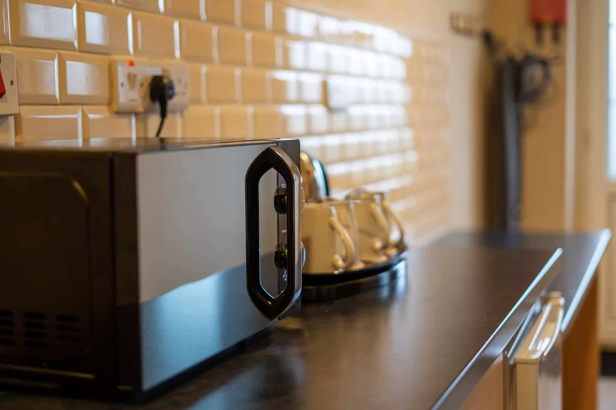Enniskillen accommodation, Standard Rooms with mini kitchen or tea & coffee. Alternative to Enniskillen Hotels.