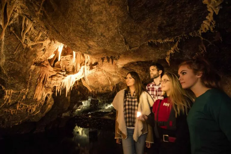 Marble-Arch-Caves