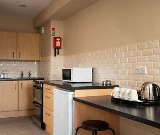 Enniskillen accommodation, Standard Rooms with mini kitchen or tea & coffee. Alternative to Enniskillen Hotels.